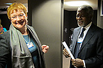 Presidentti Tarja Halonen ja YK:n entinen pääsihteeri Kofi Annan tapasivat Maailman talousfoorumissa Davosissa. Copyright © Tasavallan presidentin kanslia 